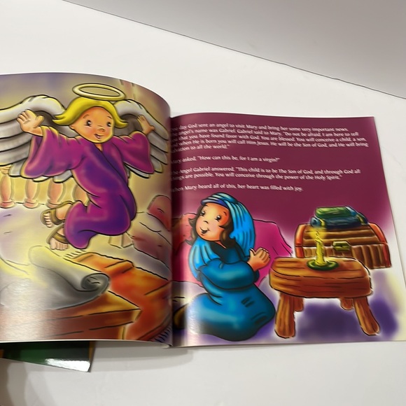 Christmas Book Set of 2 NEW - Picture 4 of 4